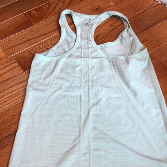 Lululemon Swiftly Tech Racerback - Picture 4 of 4